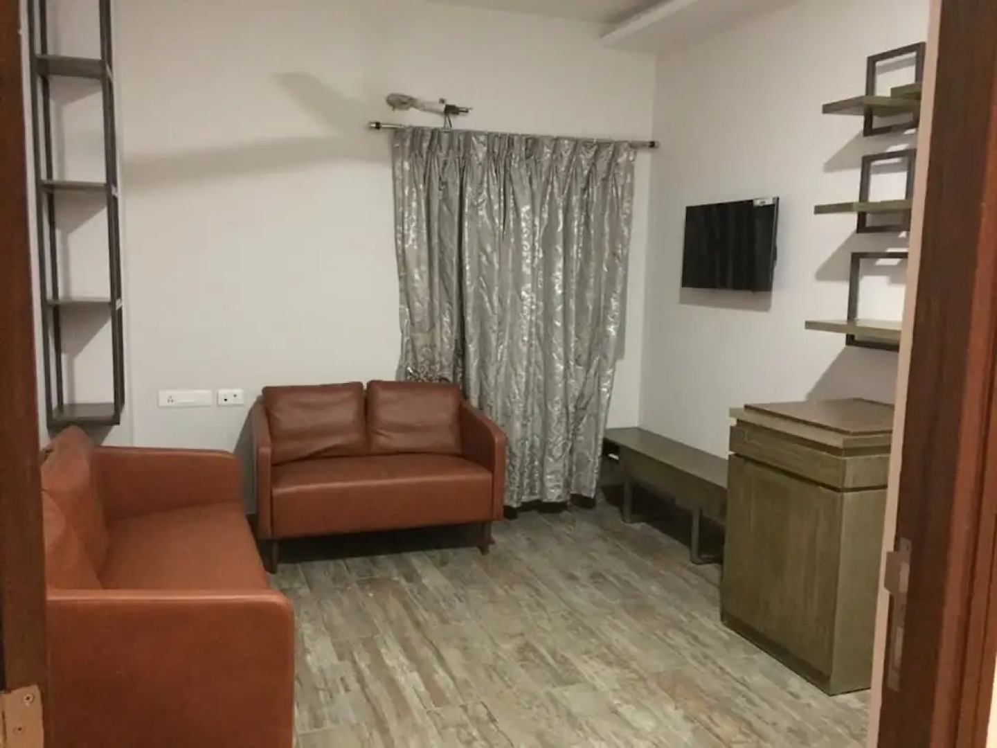 Capital O 48018 Royal Park