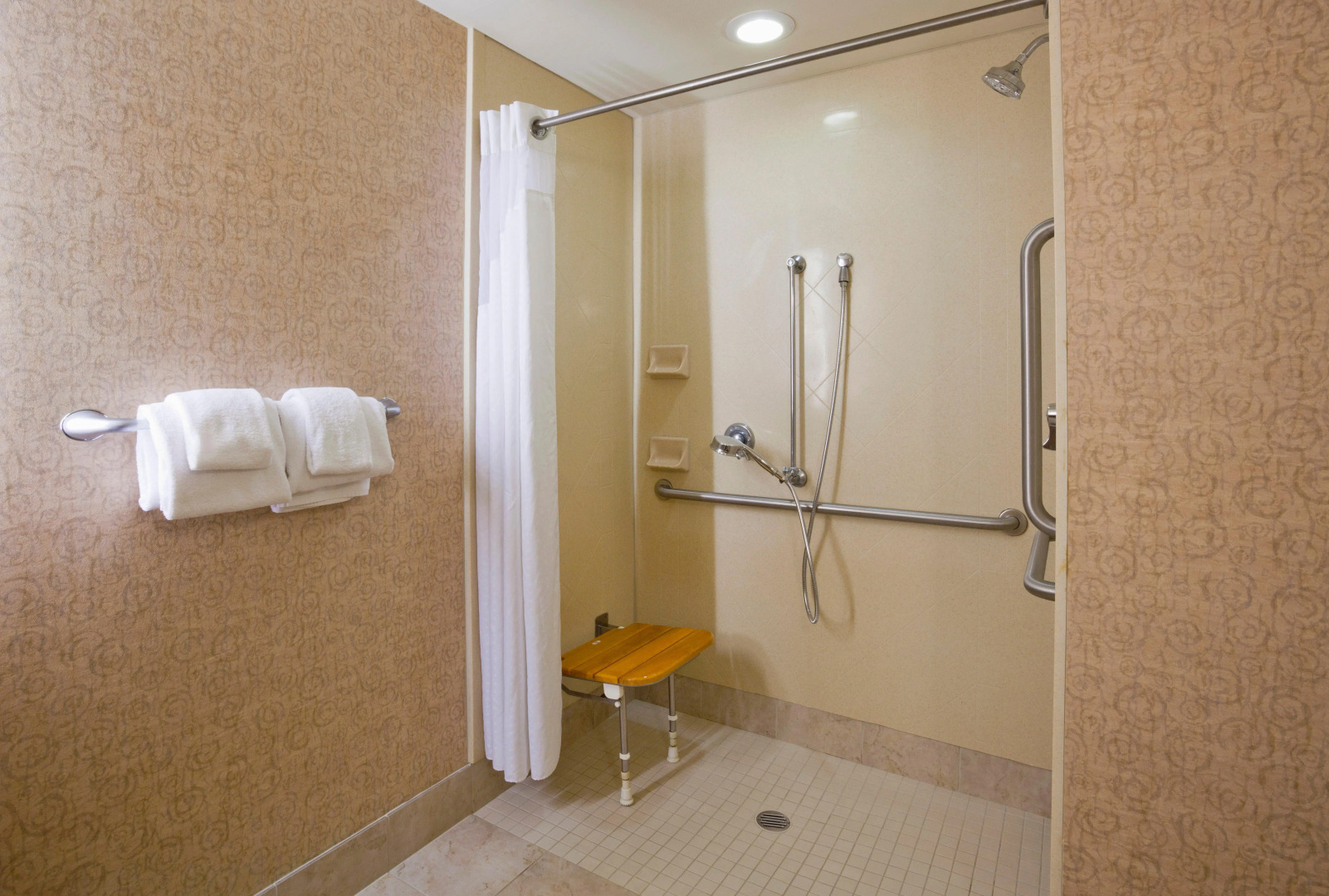 Holiday Inn Hotel & Suites Maple Grove Nw Mpls-Arbor Lks by IHG