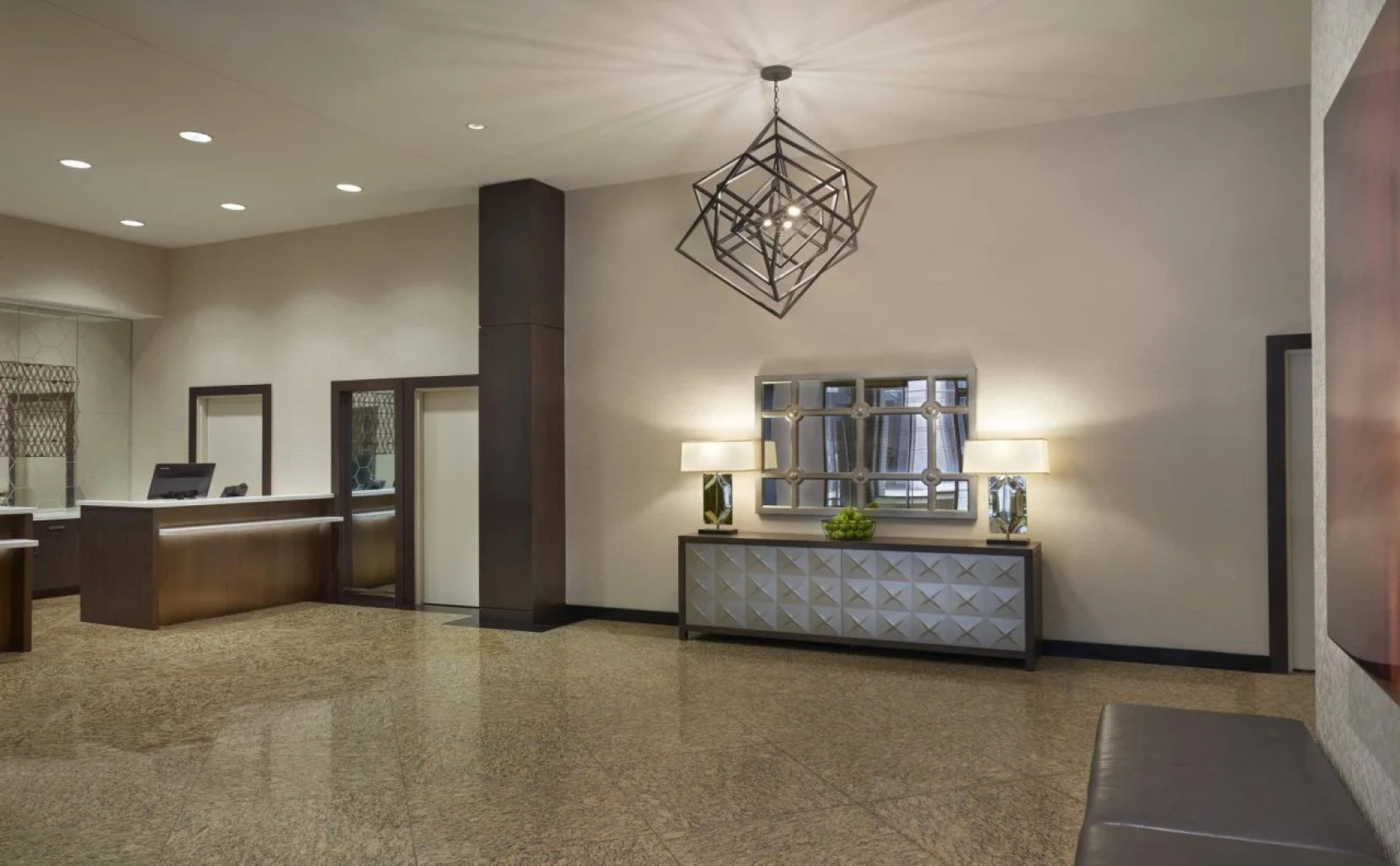 Sheraton Ottawa Hotel