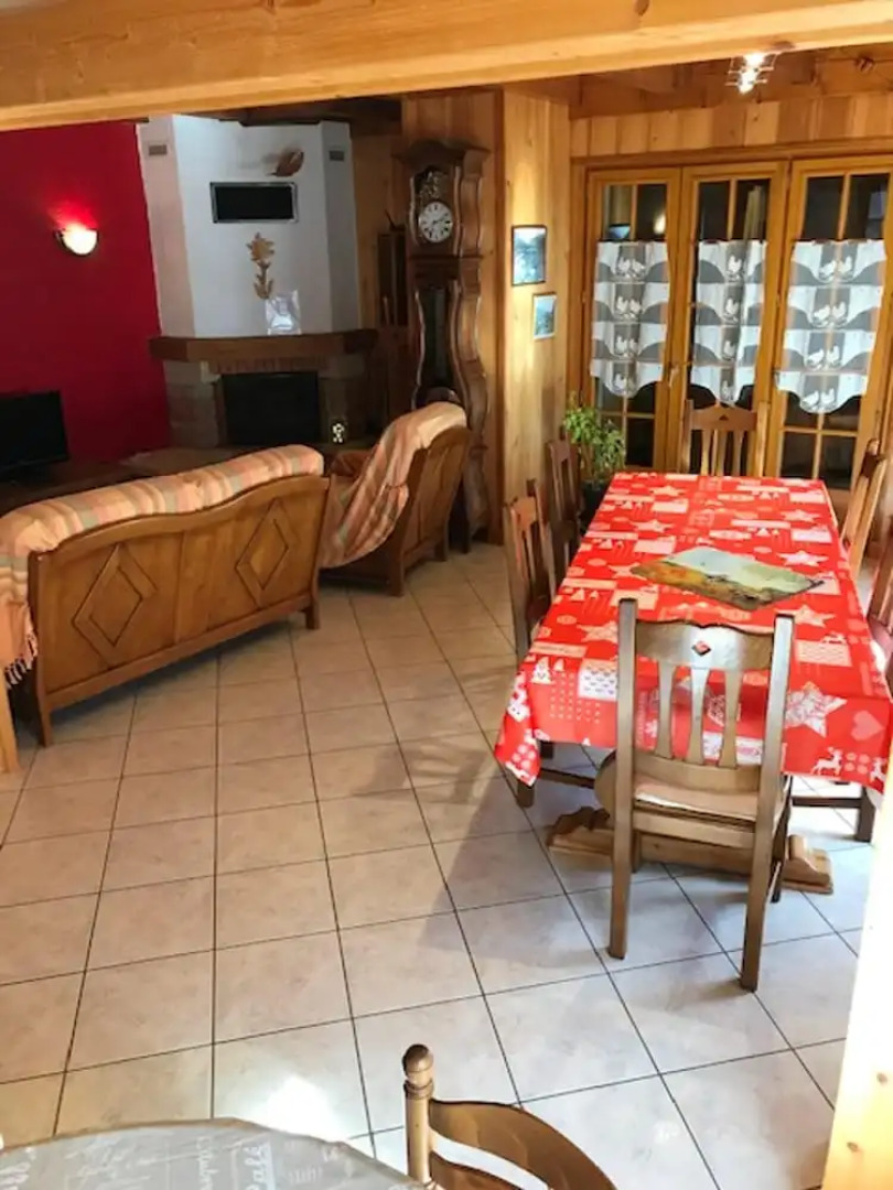 Chalet With 4 Bedrooms in Mont-saxonnex, With Wonderful Mountain View, Furnished Garden and Wifi - 17 km From the Slopes