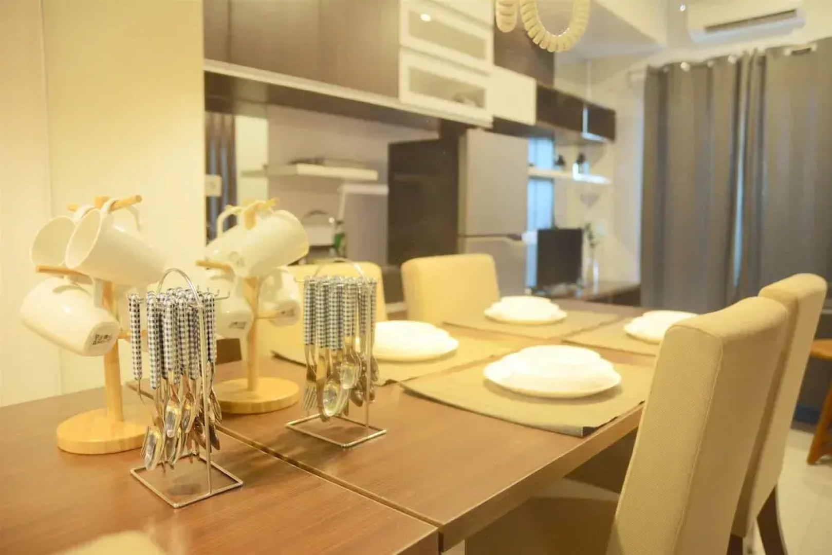 Luxury 2BR Roseville Soho & Suite Apartment near ICE BSD