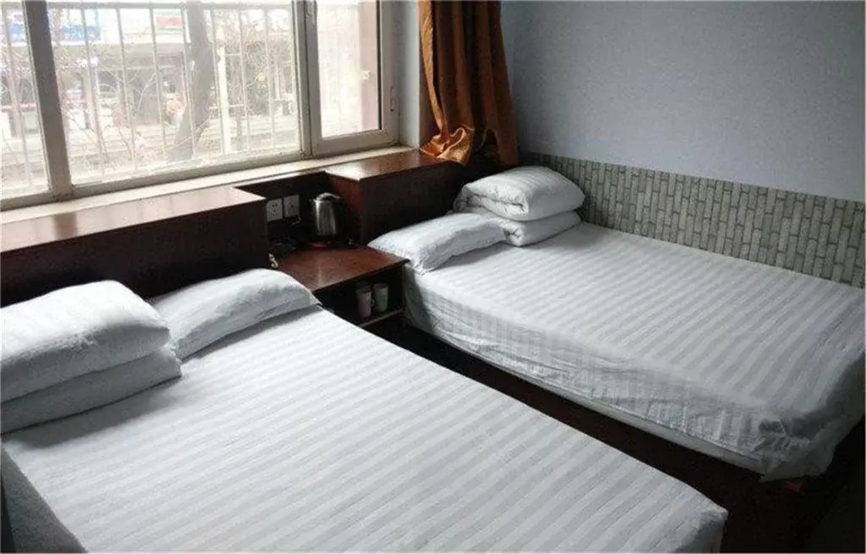 Yinling Express Hotel