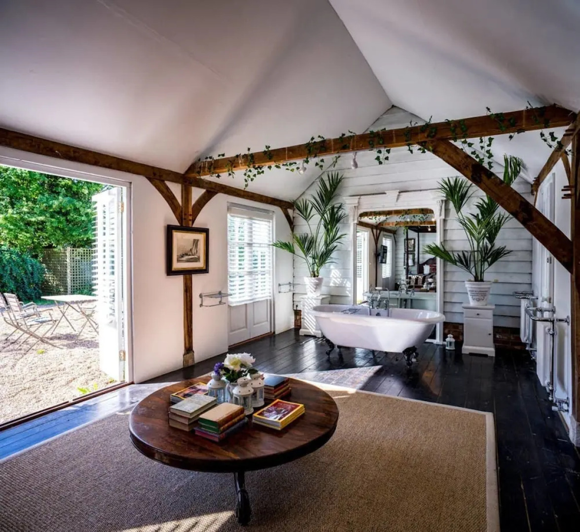 Captain's House / 9-bed Home on Osea Island, Essex