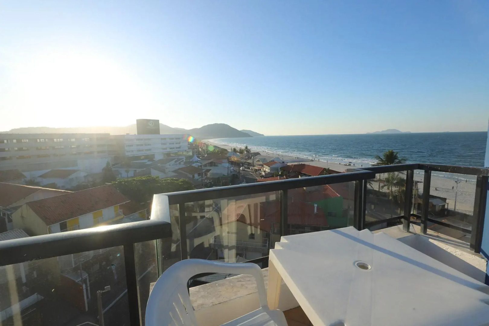 Ingleses Praia Hotel