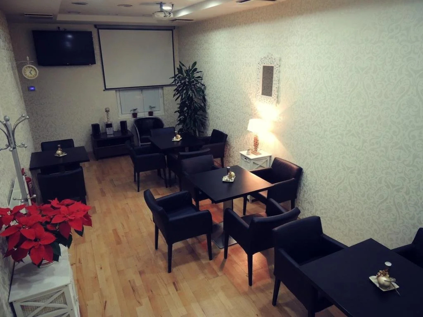 Boutique Hotel Empress