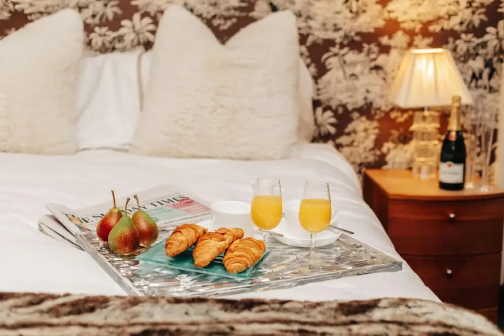 Wisteria House - Sleeps 11