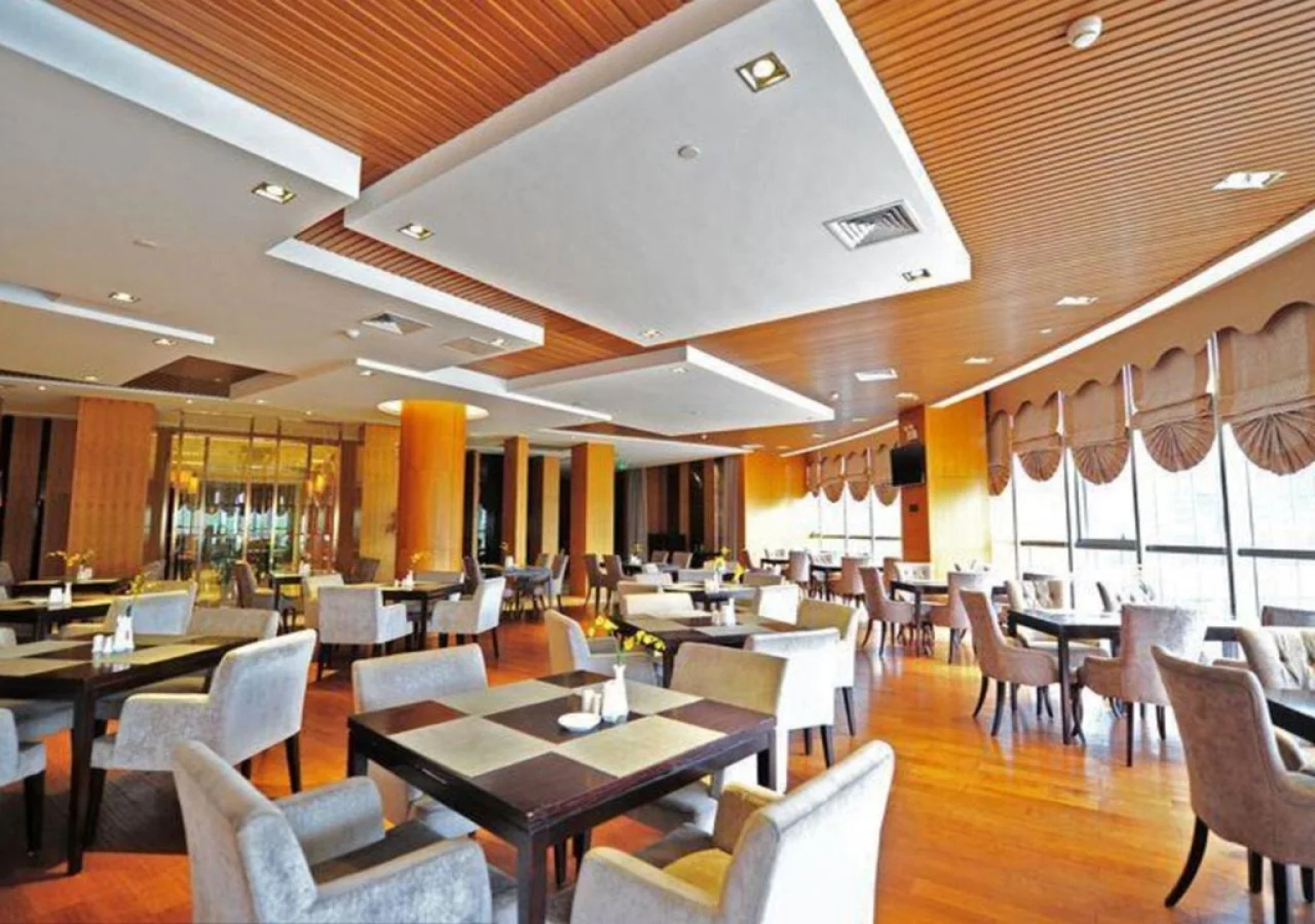 Zhangjiajie Huatian Hotel