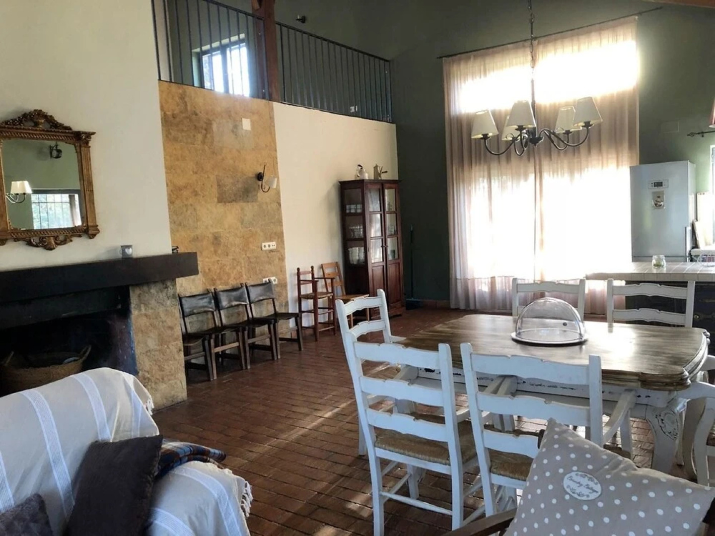 Villa With 5 Bedrooms in Maello, With Private Pool and Enclosed Garden