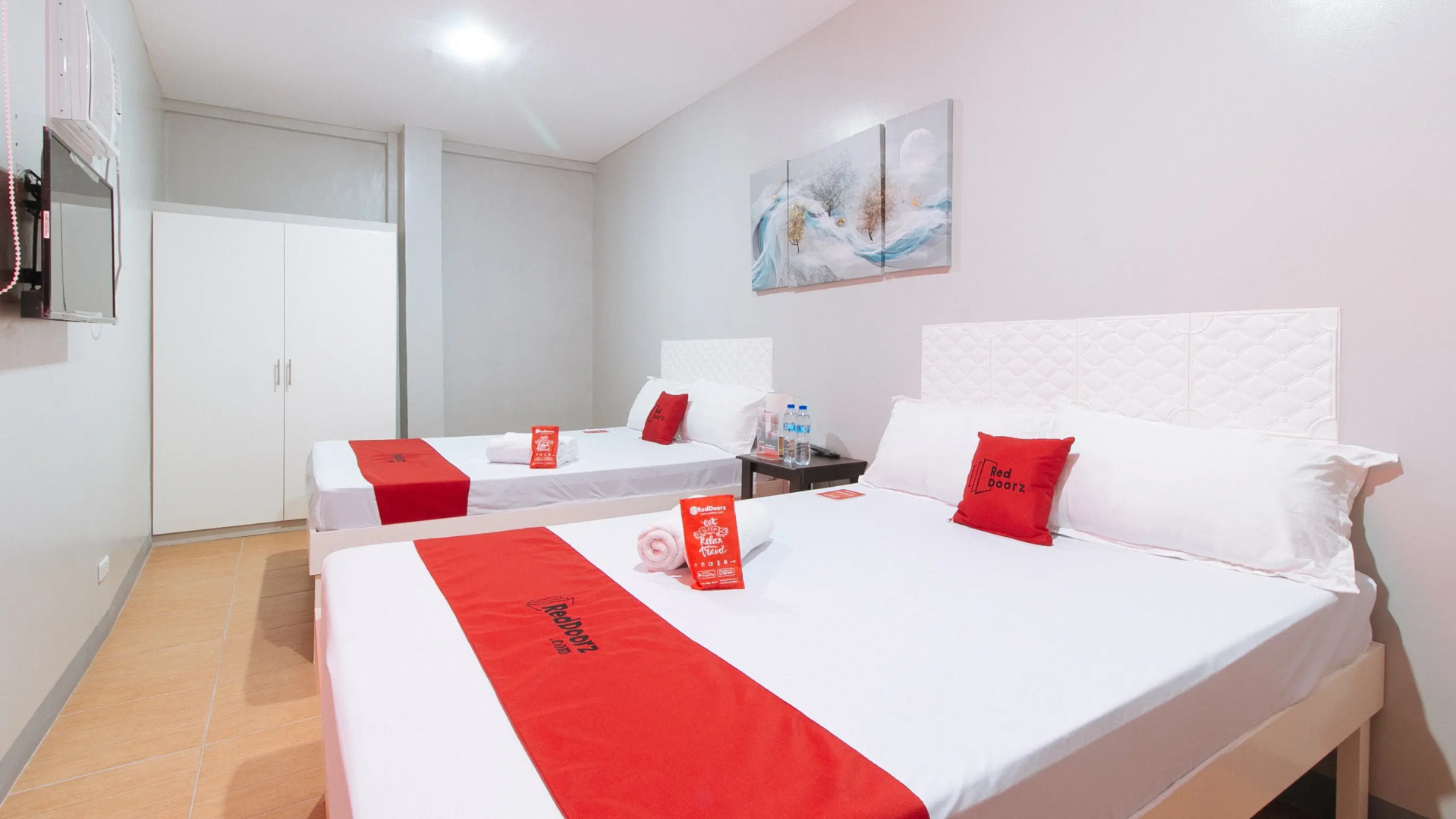 RedDoorz near Christ the King Medical Center