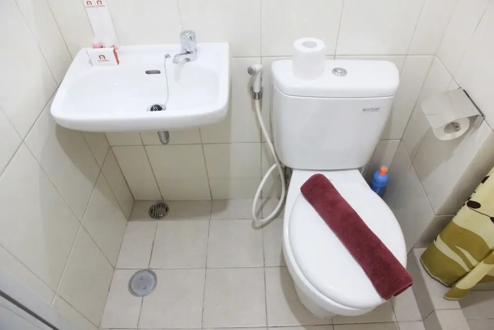 Comfortable The Springlake Summarecon Apartment