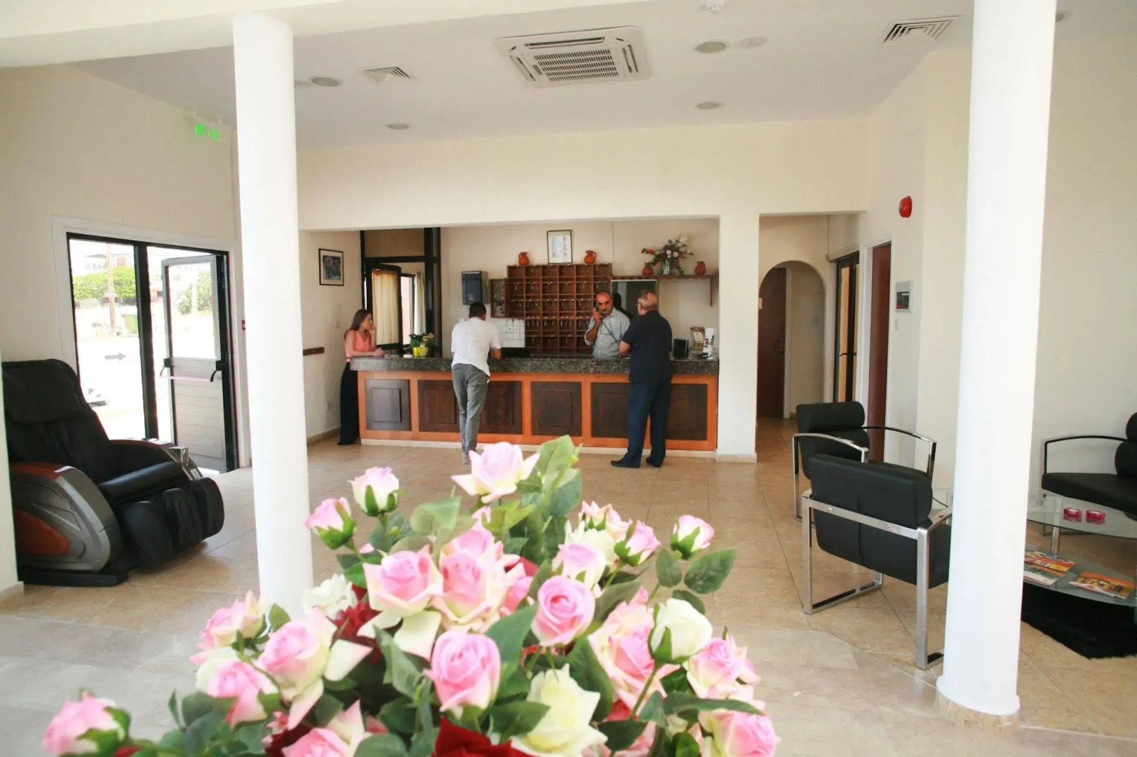 New York Plaza Hotel Apartments