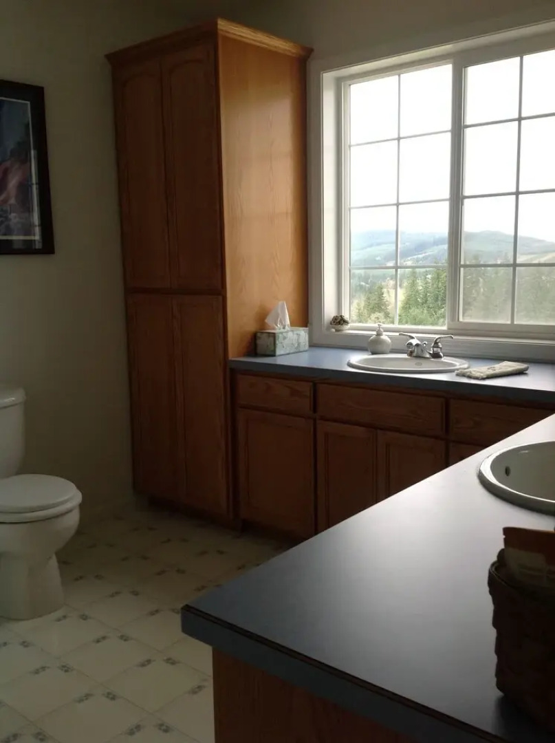 Bluebird Hill Farm B&B