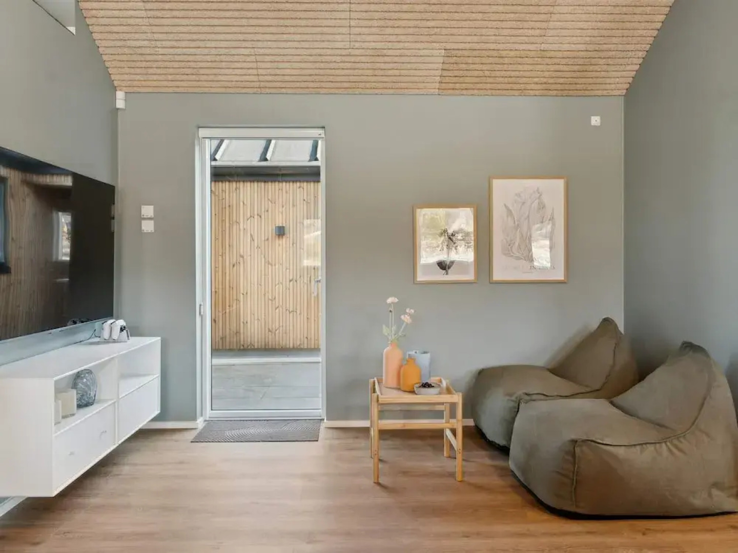 5 Star Holiday Home in Henne Beach