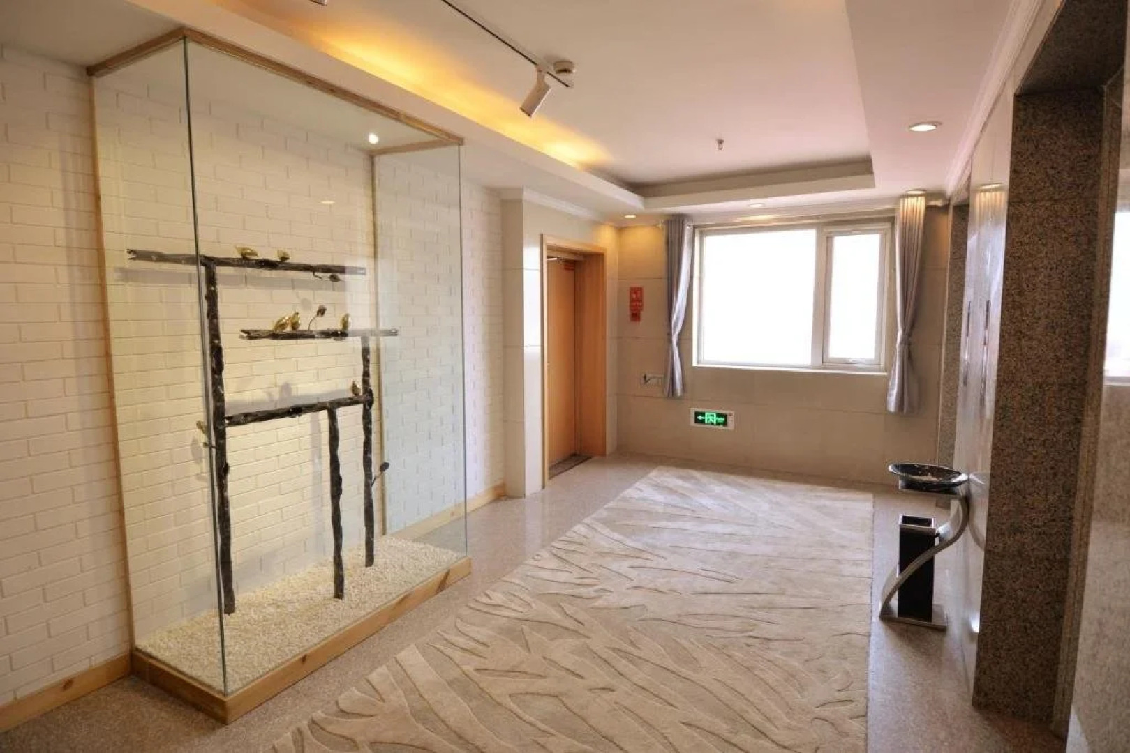 Langyun Hotel(Zhangshan Branch)