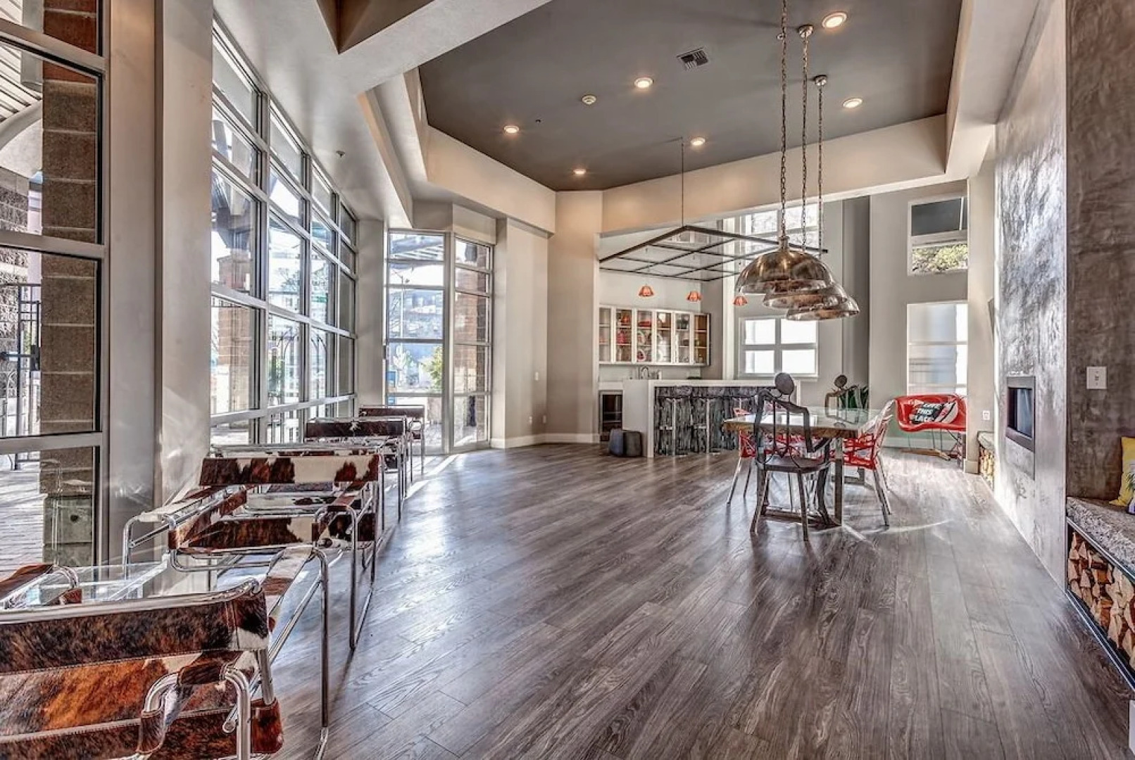 Fountain Court Jewel Suite - Two Bedroom Apartment