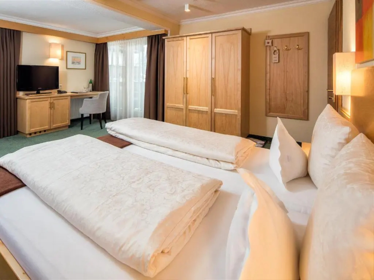 Aparthotel alpina&more