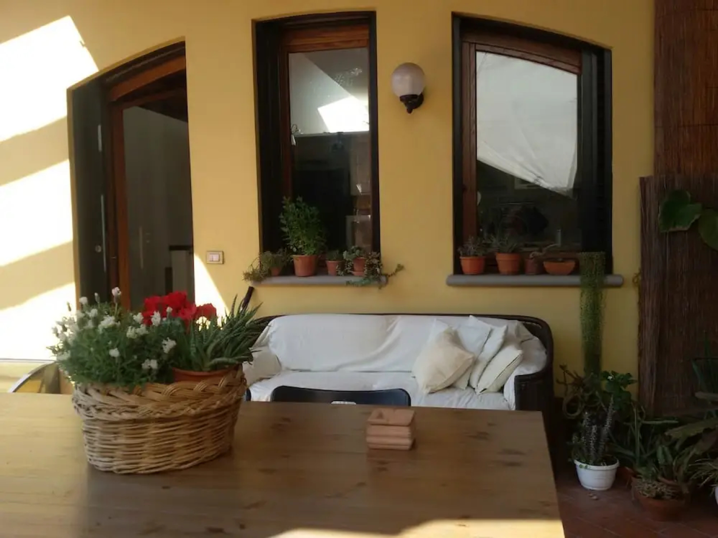 Pietra & Glicine Guest House