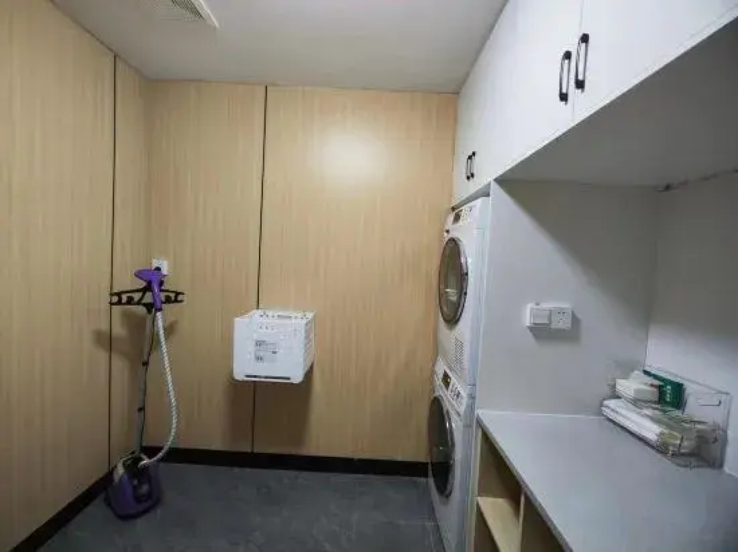 HanTing Hotel (Huanggang Hong'an Walmart Plaza)