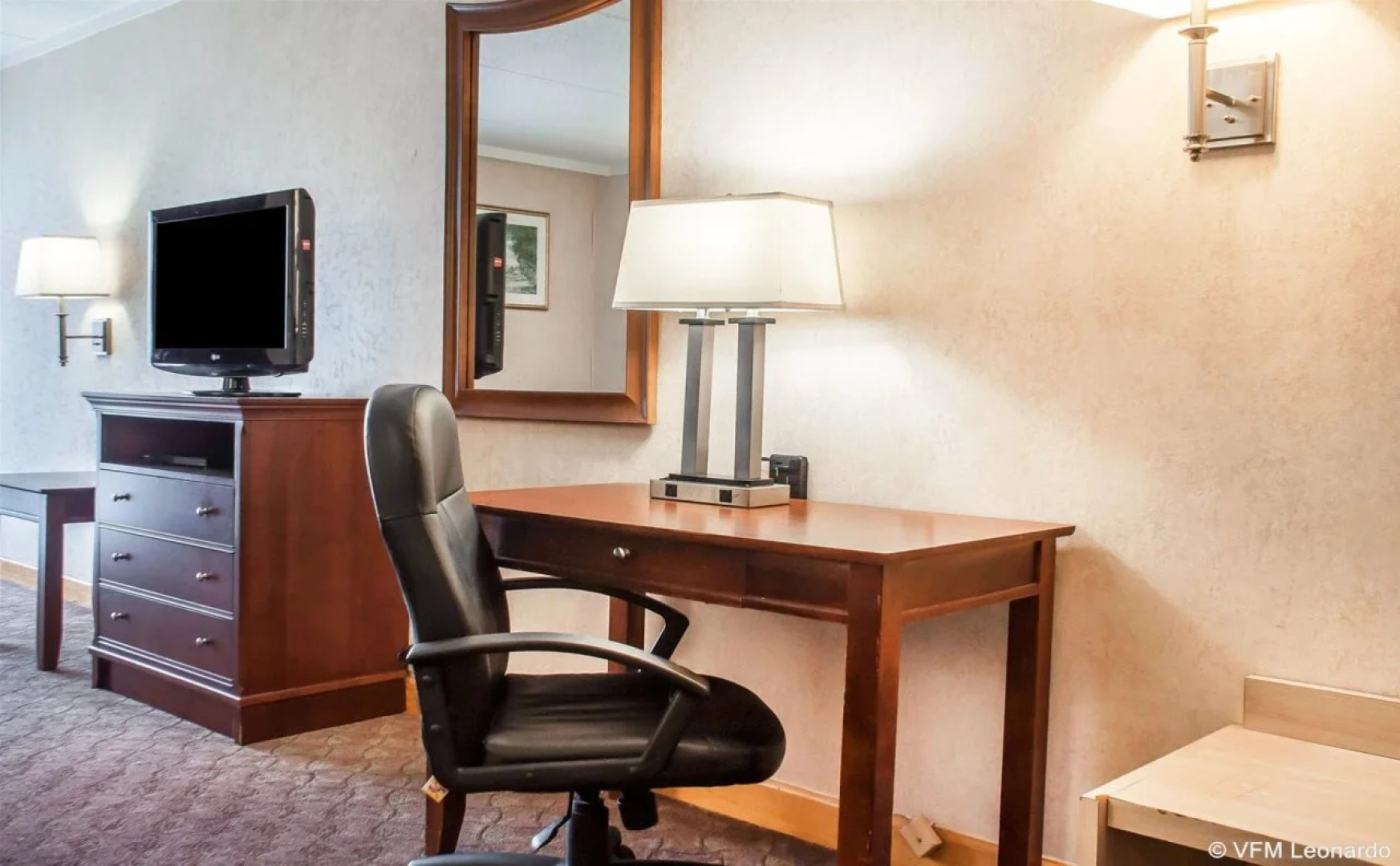 Clarion Hotel Buffalo Airport