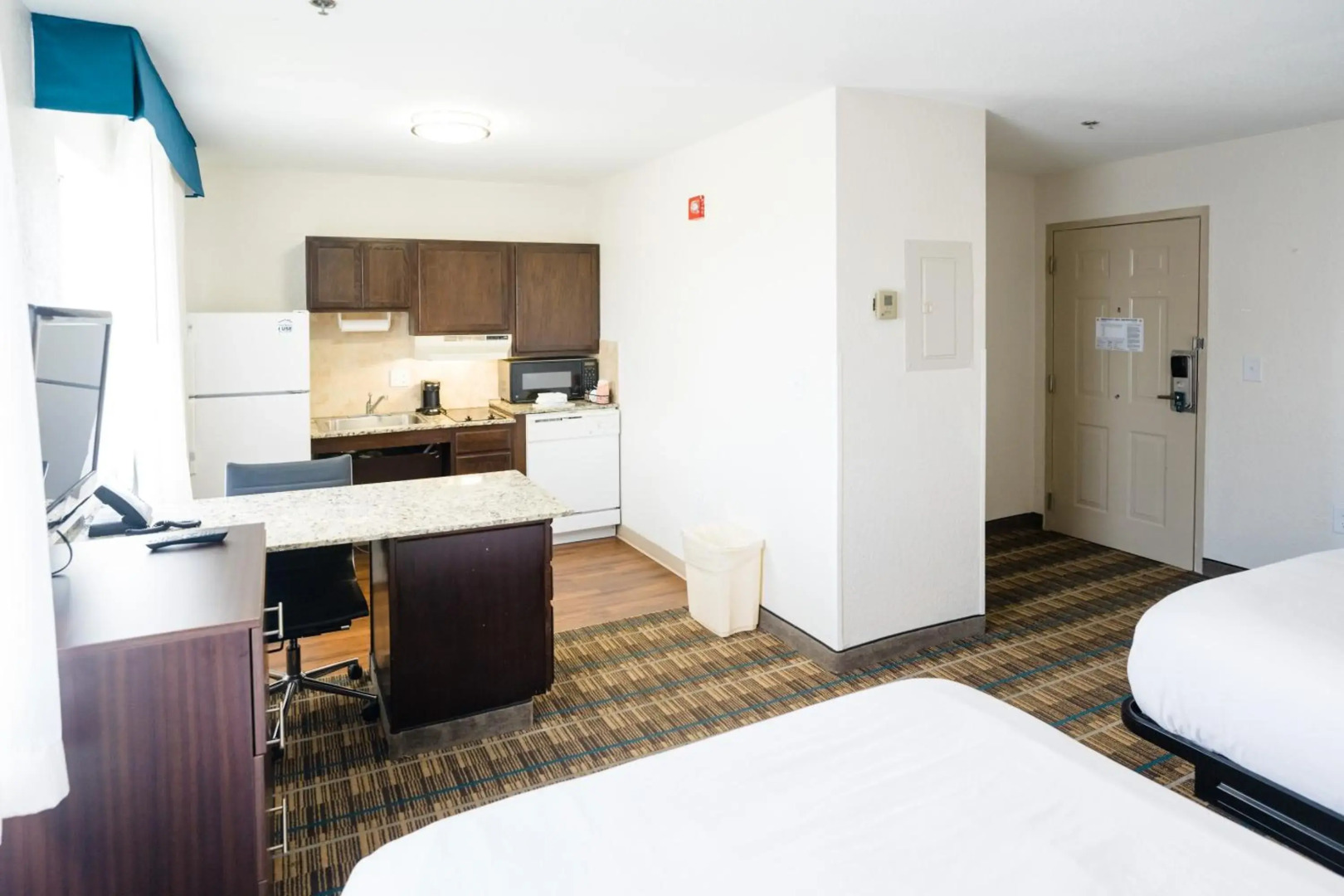 Mainstay Suites Knoxville Airport