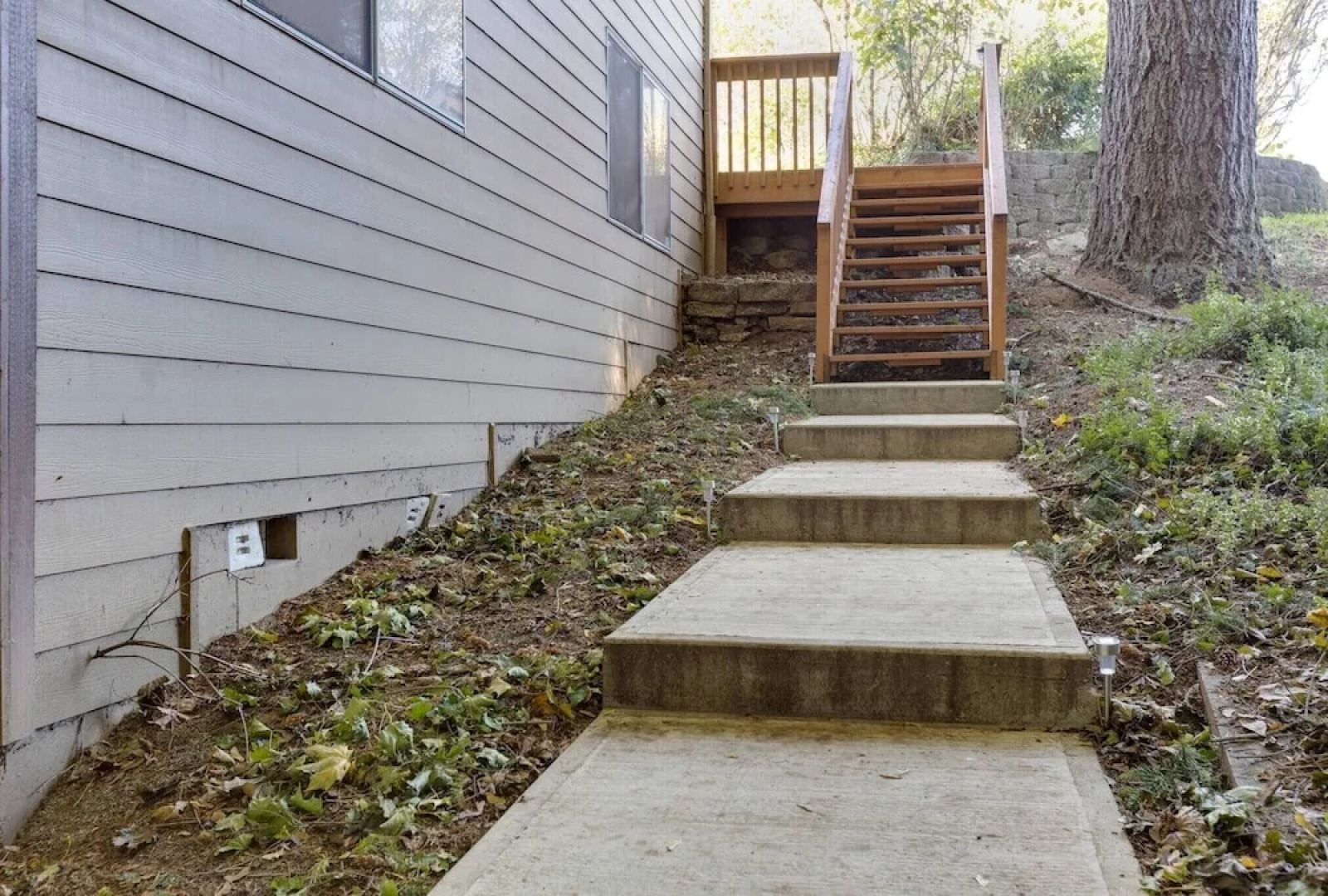 Oregon Jade Lodging- Spacious 2 Bedrooms, Ev Charger, Quite By Stream