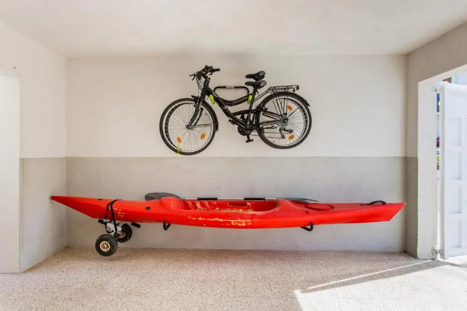 Ca Sa Padrina by LOCALITE