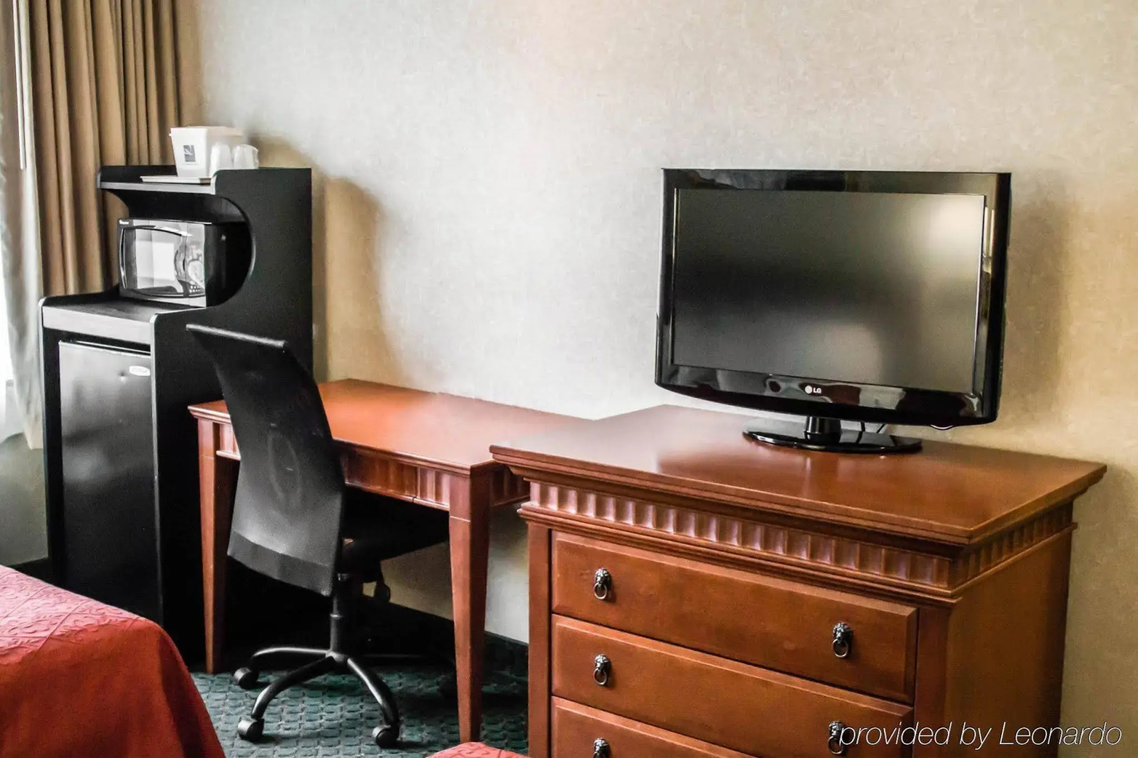 Econo Lodge Glens Falls / Lake George