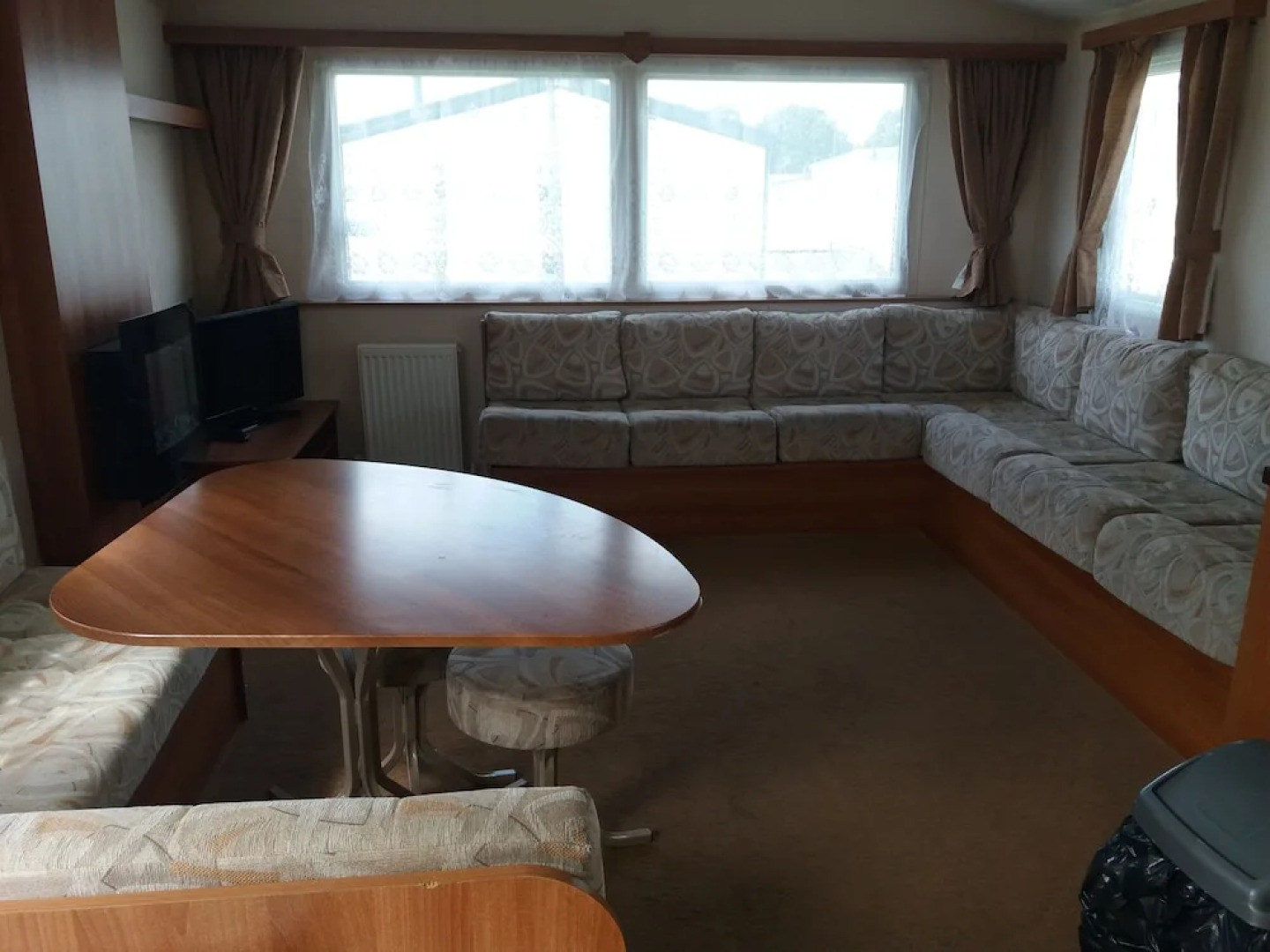 Beautiful 3-bedrooms Static Caravan Holiday Home