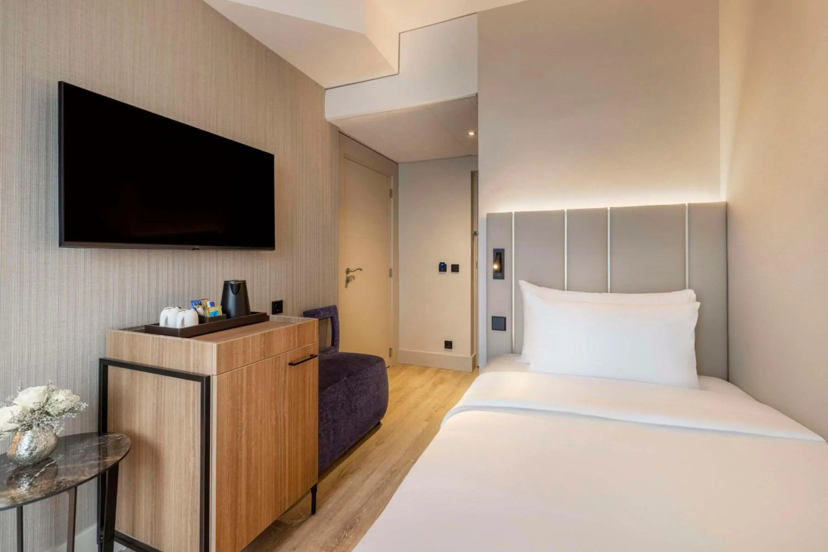 Quentin Amsterdam Hotel