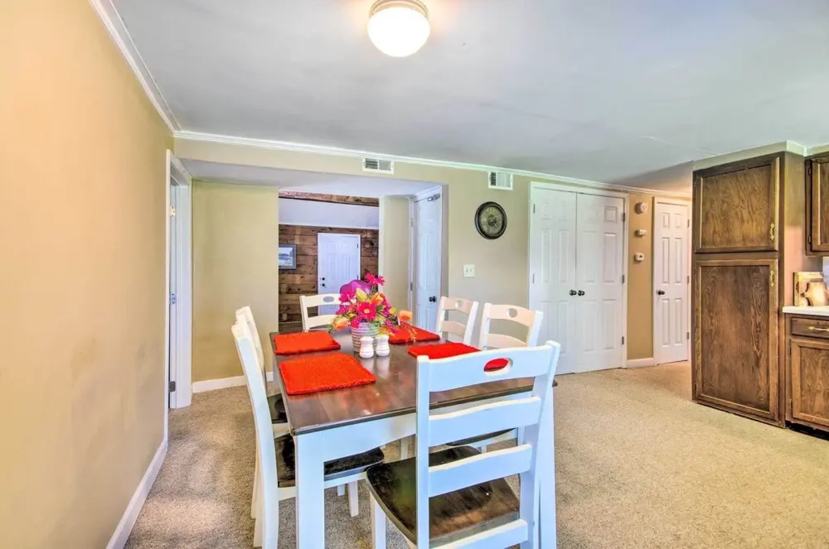 Charming Farm Cottage w/ Fire Pit + Grill!