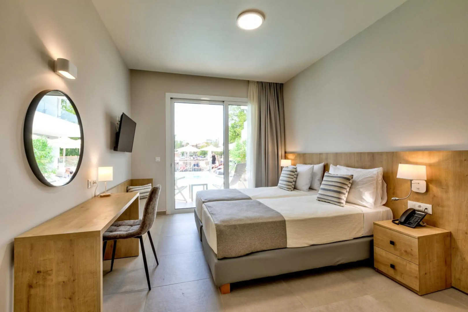 White Olive Premium Laganas - All Inclusive