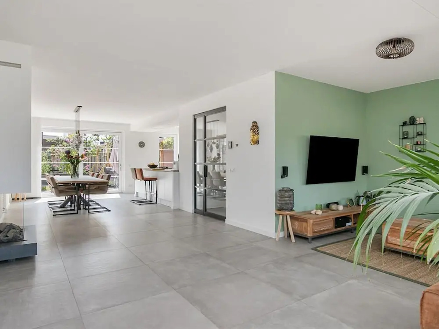 Tasteful Holiday Home in Middelburg With Garden