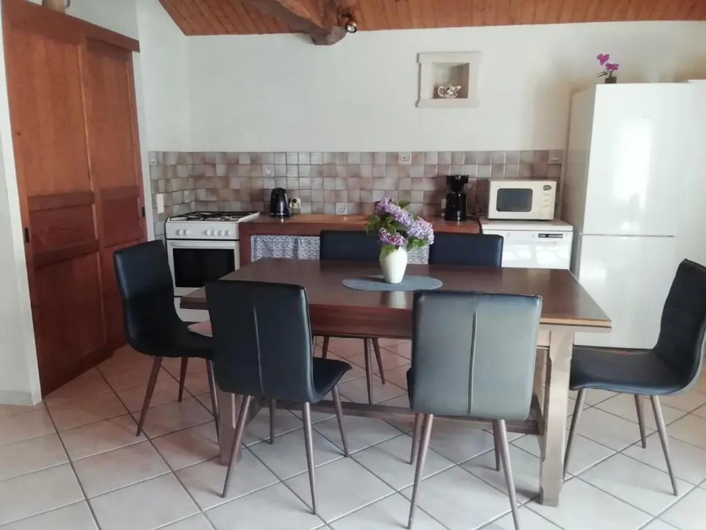 Gîte Chaillé-les-Marais, 4 pièces, 6 personnes - FR-1-426-176