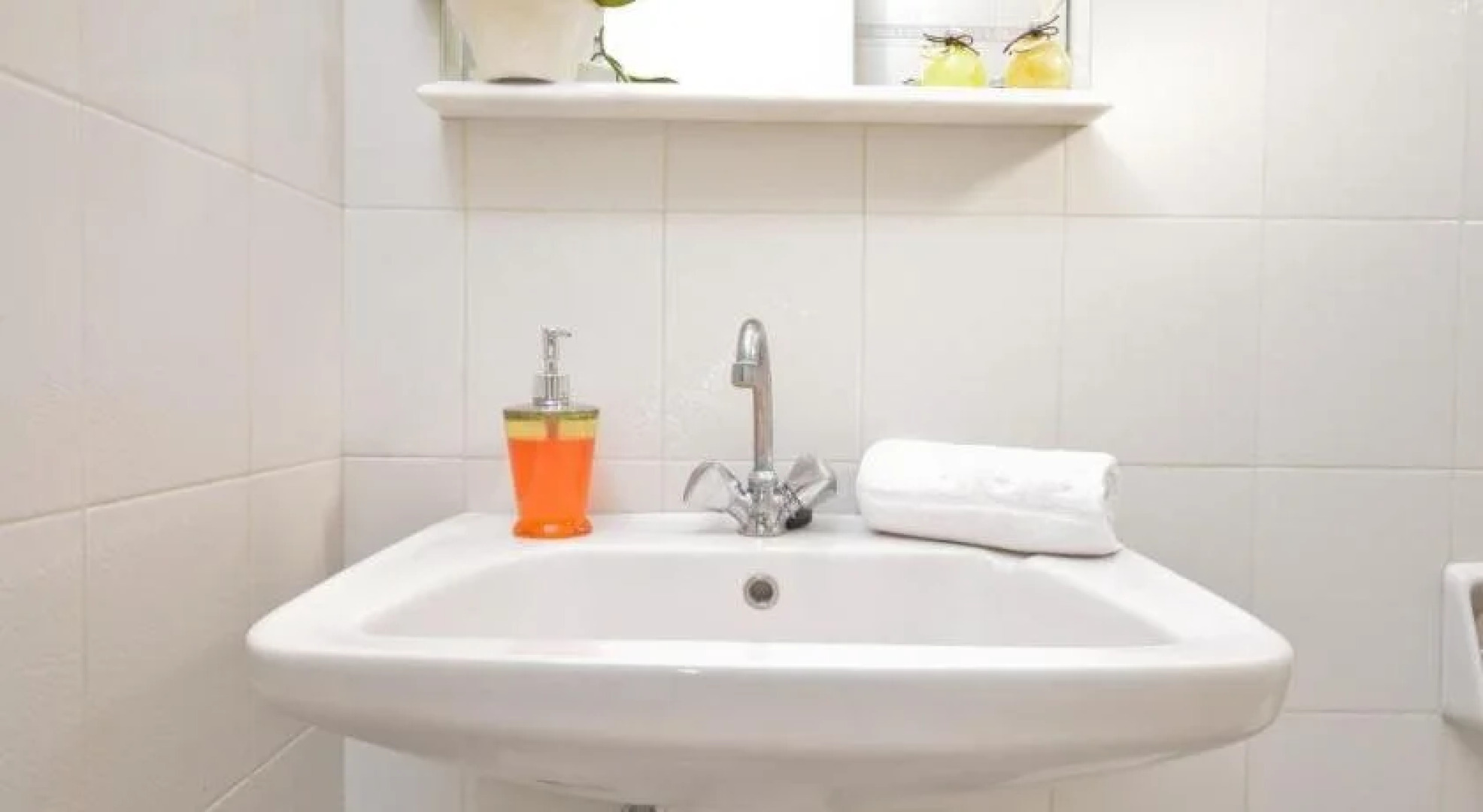 Dilino Hotel Studios