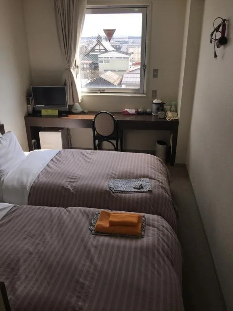 Tsutaya Hijiori Hotel