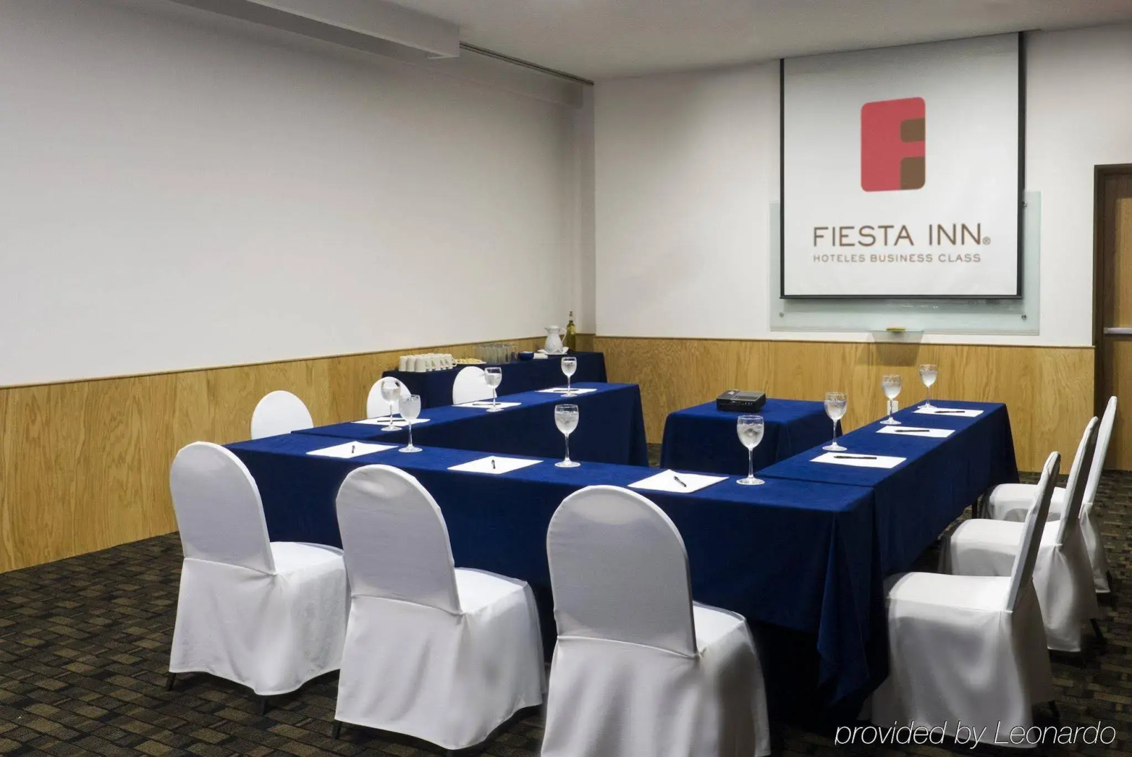 Fiesta Inn Leon