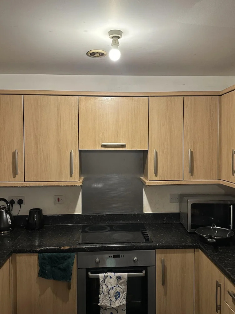 Immaculate 2-bed Apartment in Greenhithe