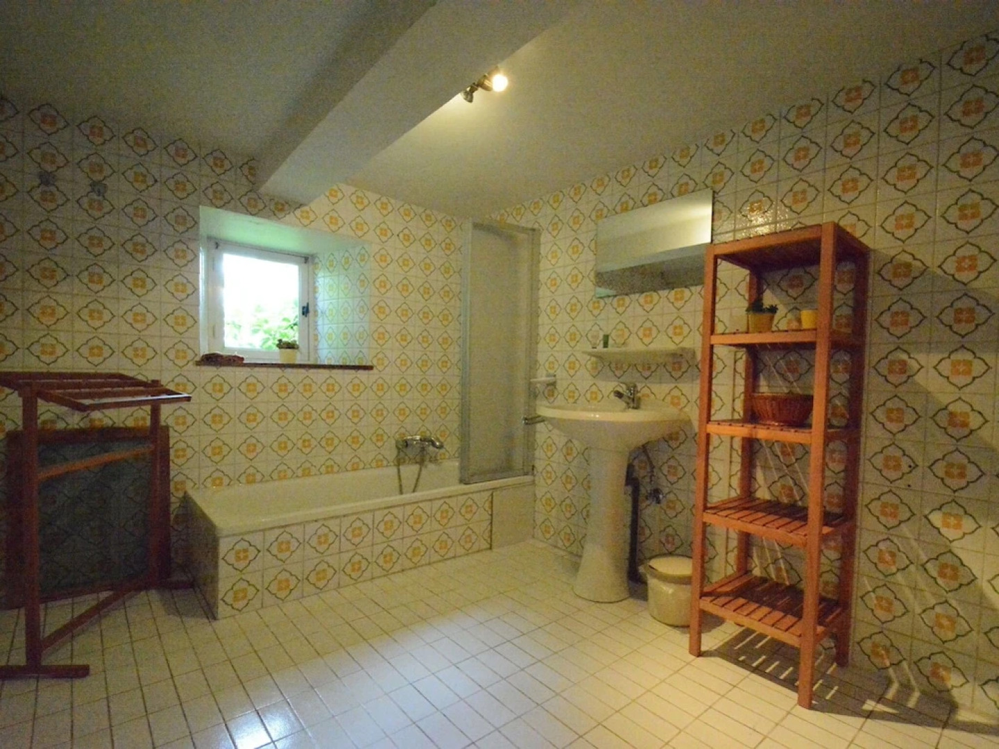 Large Holiday Home in Ambly With Garden