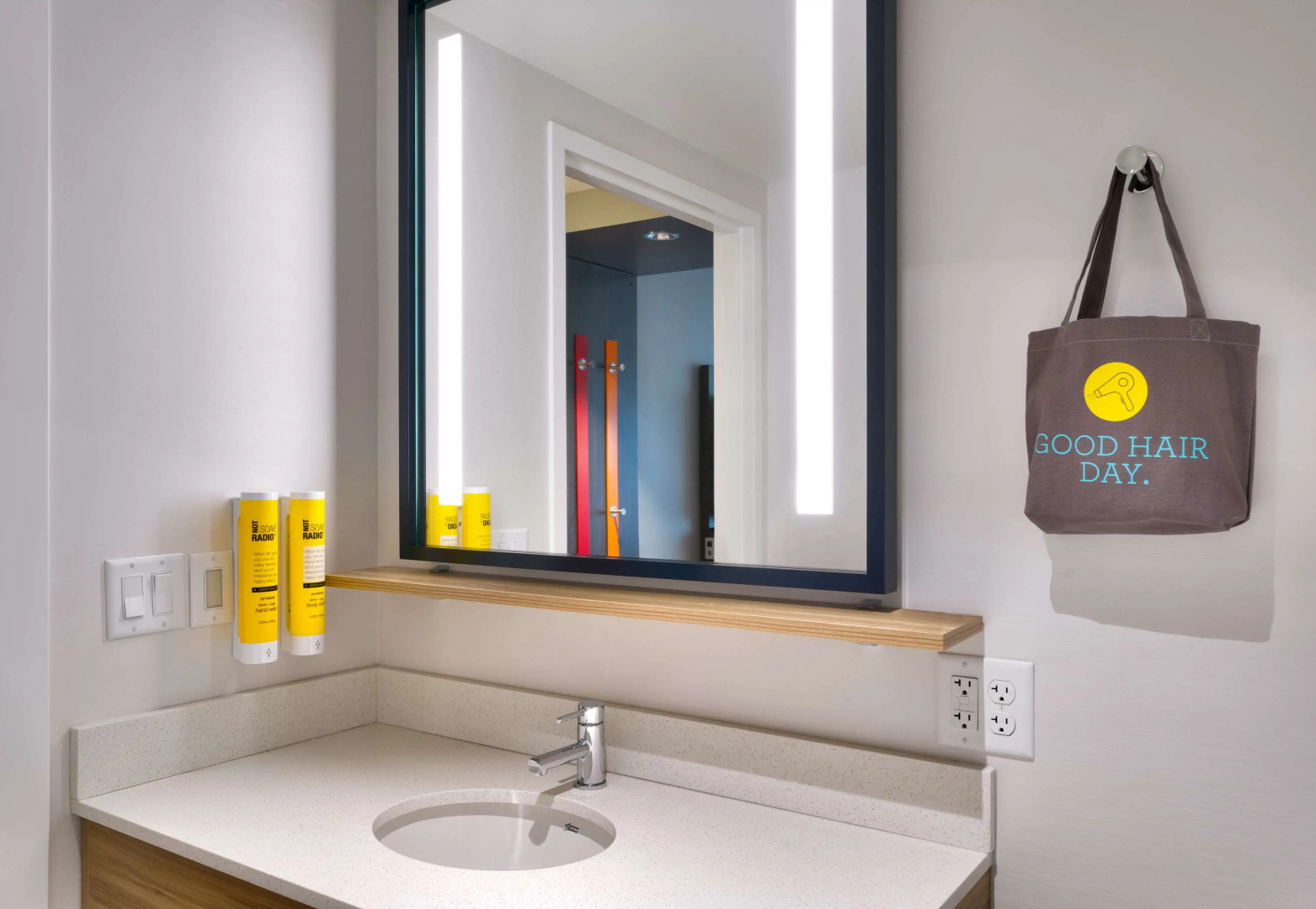 Tru By Hilton Clearfield Hill Air Force Base, UT