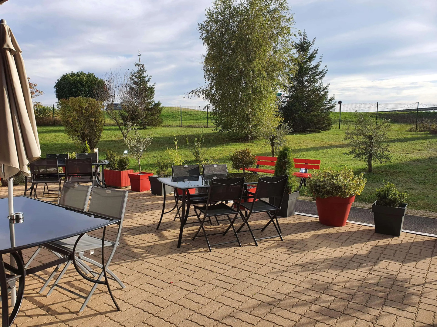 Enzo Hotels Cannes Ecluse by Kyriad Direct