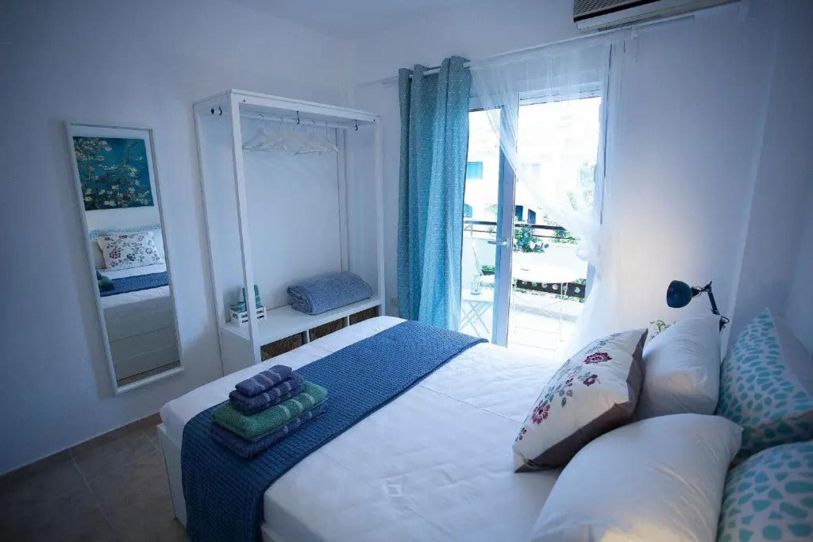 Cozy Suite Kallithea
