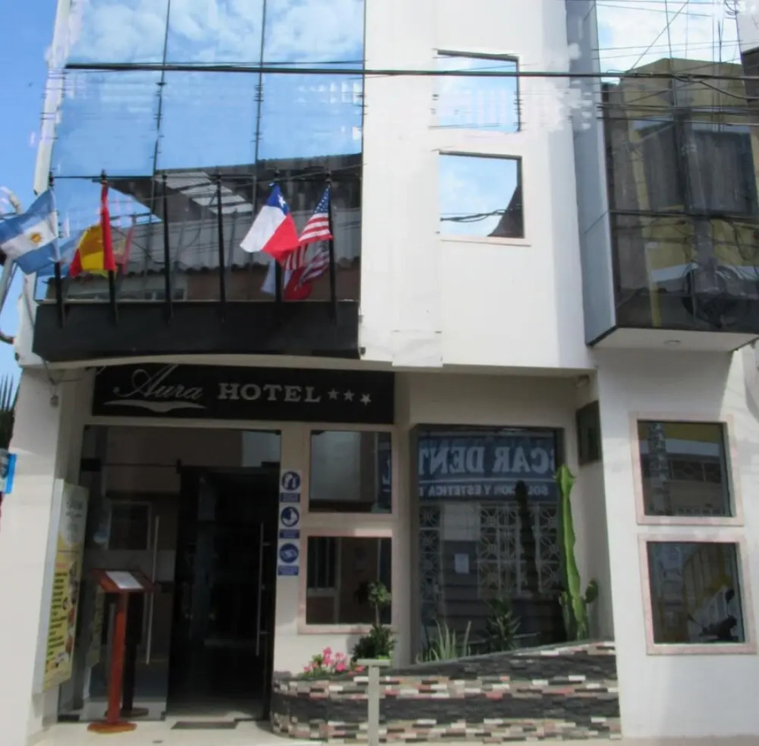 Aura Hotel