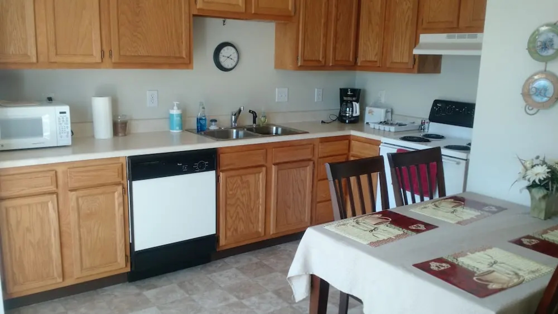 The Corner House B&B Townhomes