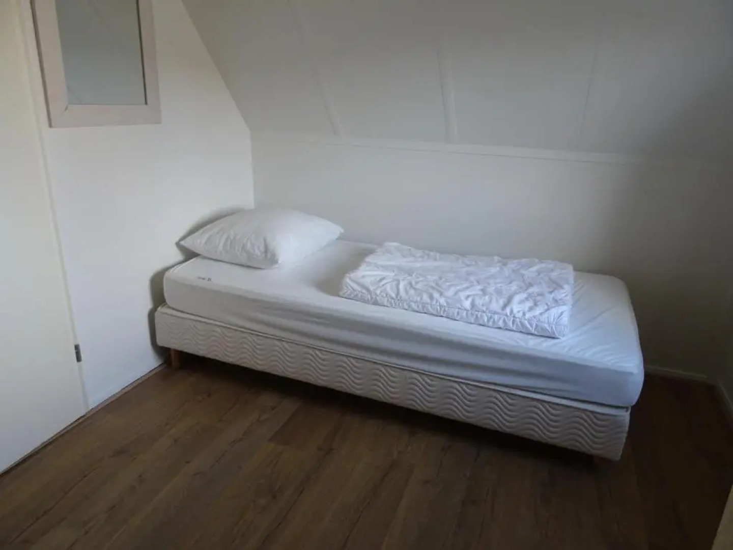 Park Schoneveld, Stern 240