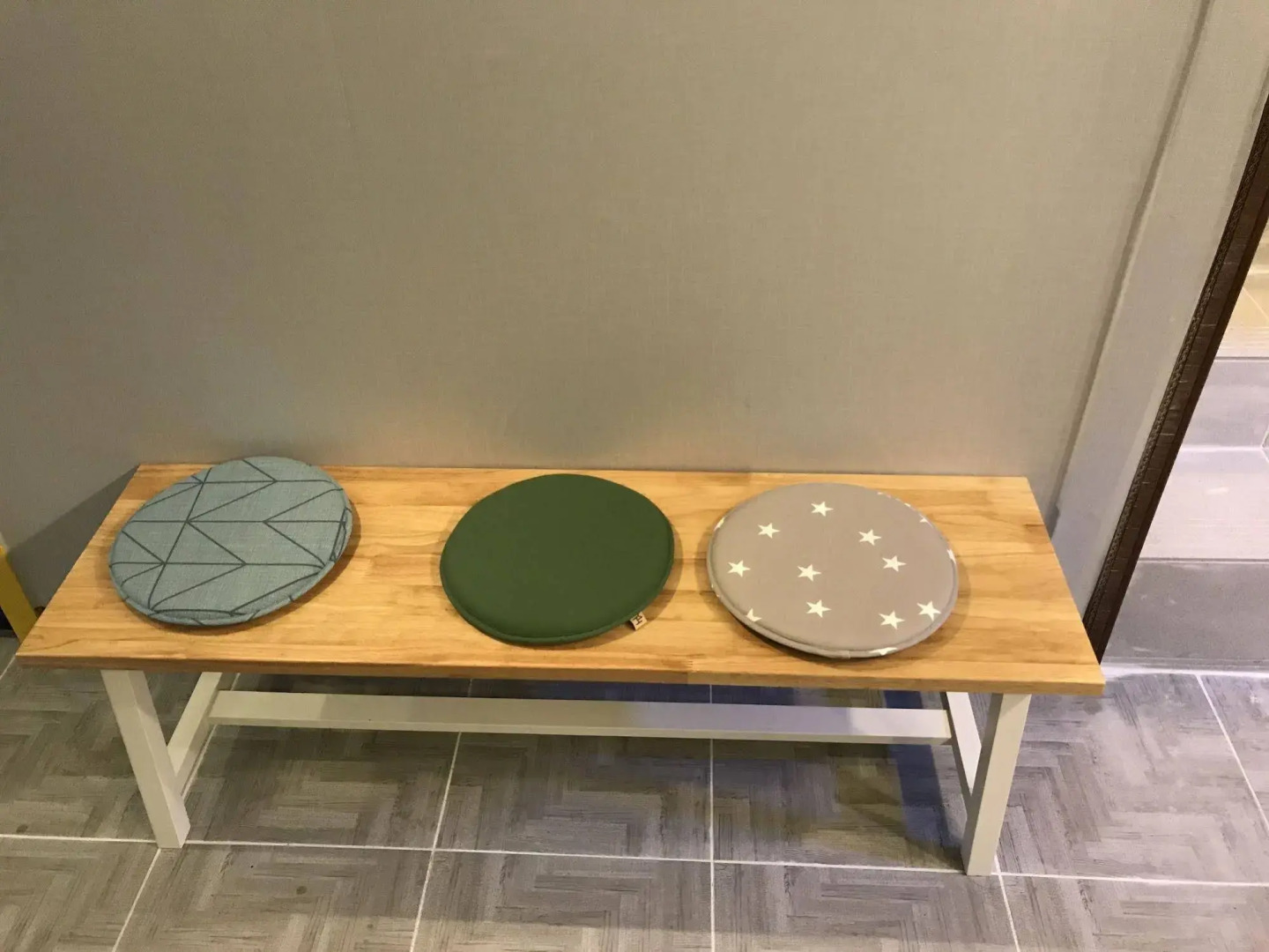 24 Guesthouse Jongno Tower