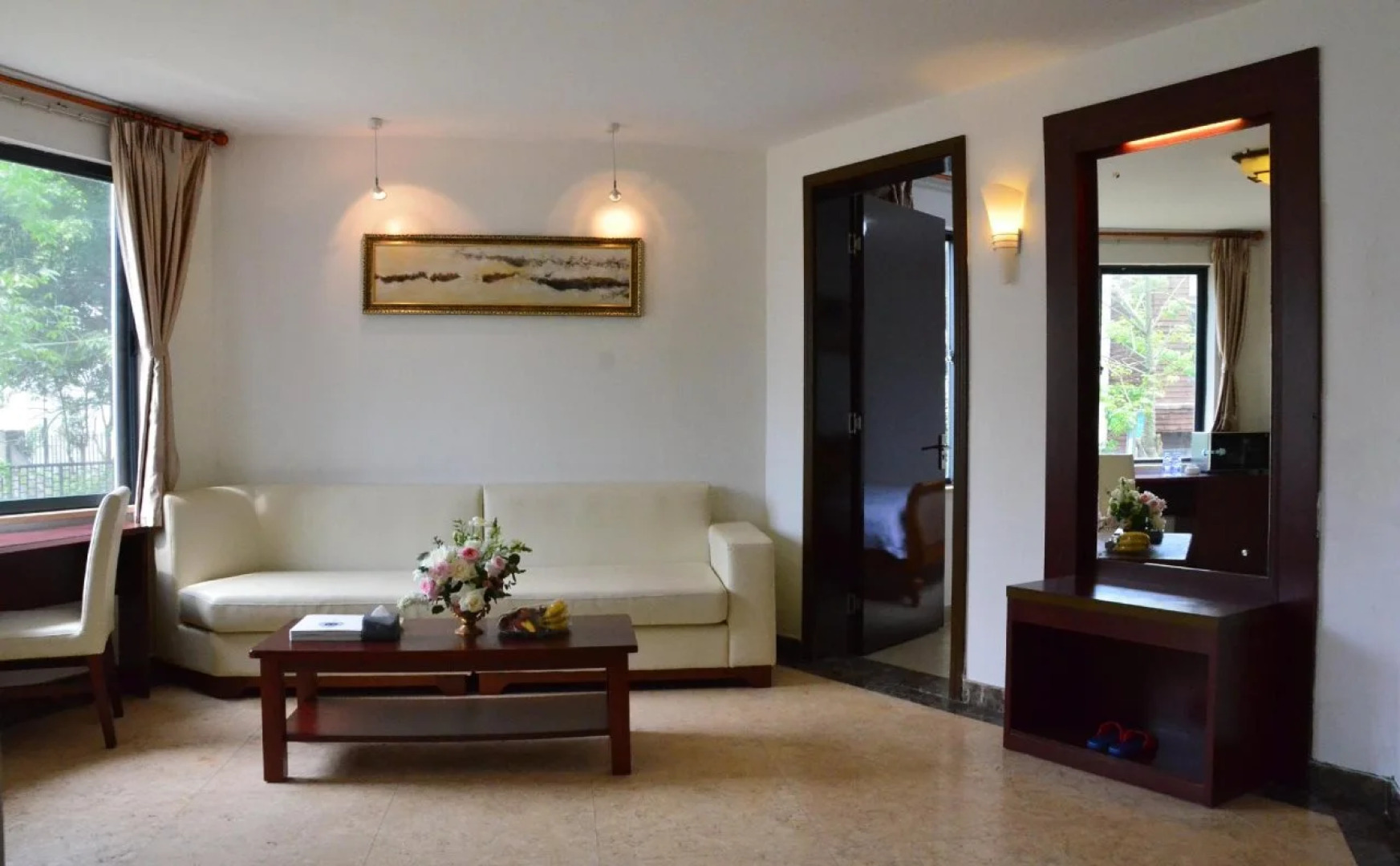 Shenzhen Xichong Yuerongwan Workers Resort