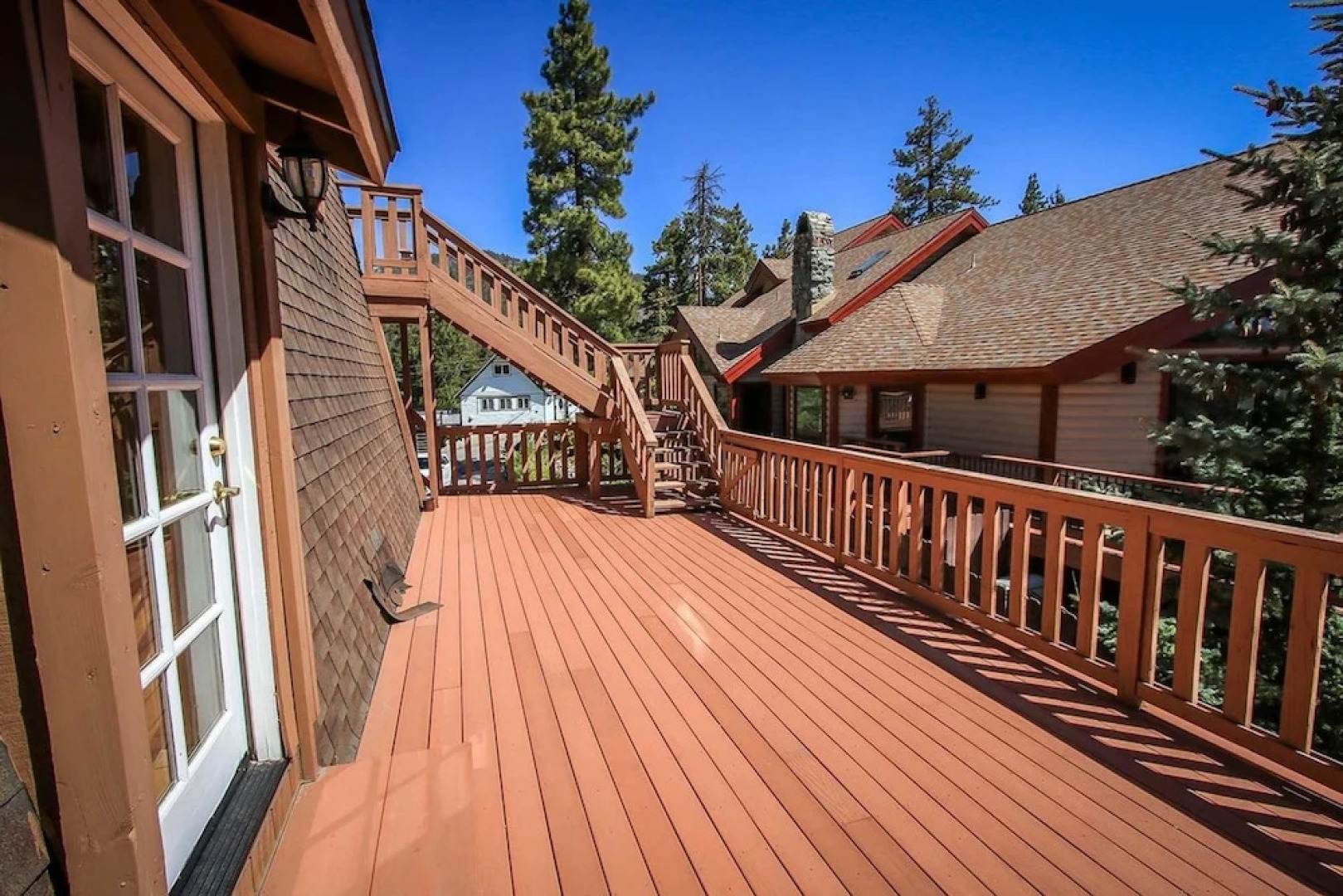 Grande Lodge 1053 by RedAwning