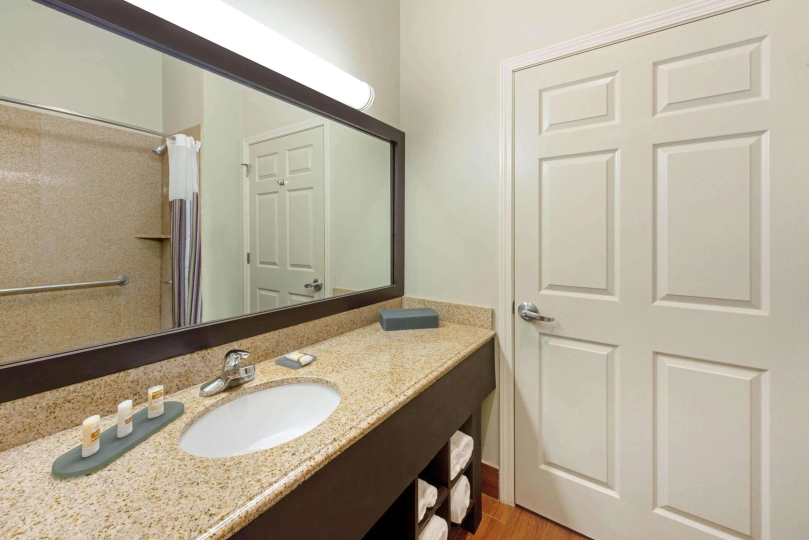 La Quinta Inn & Suites Lake Charles Prien Lake Rd