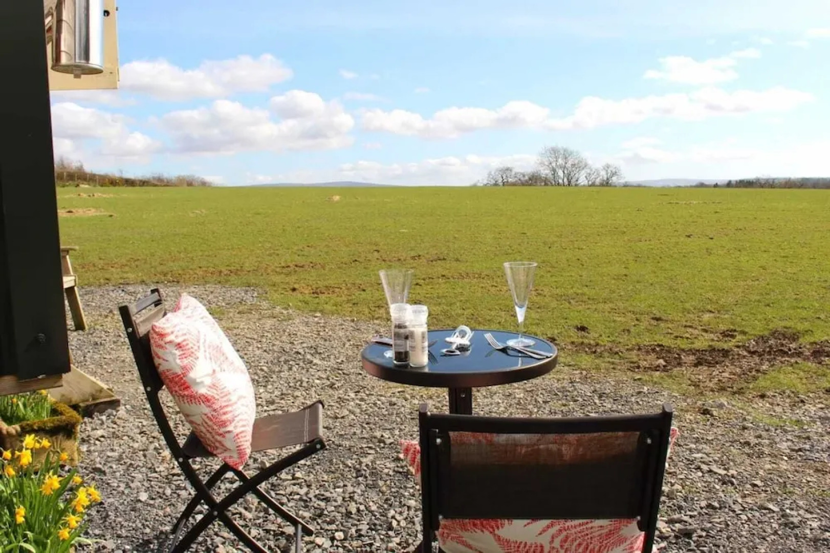 The Shearer's Hut, Sleeps 2, Wood Burner, Fire Pit