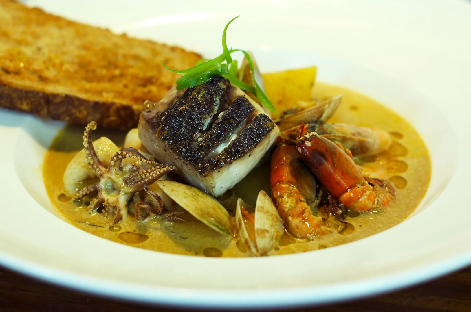 Amun Ini Beach Resort & Spa